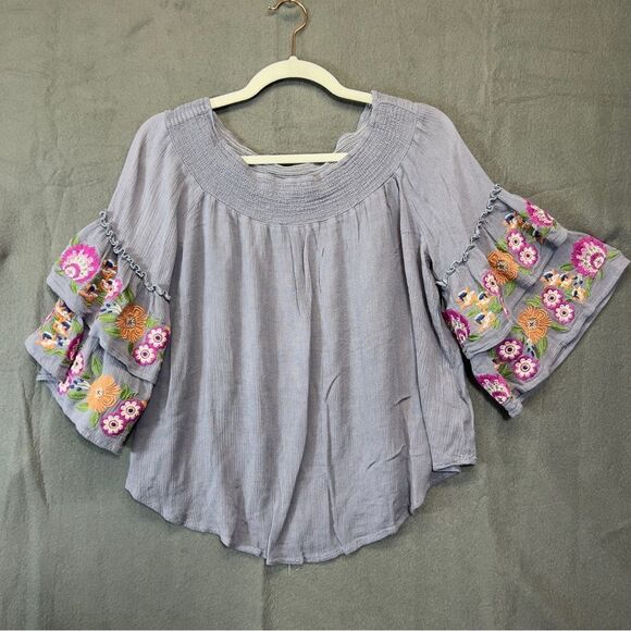 Medium umgee Embroidery Round Neck Top - Picture 8 of 11